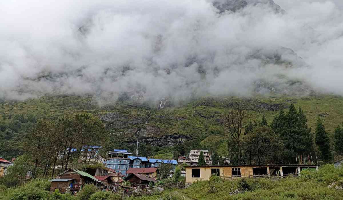 north sikkim mountain view with cloud