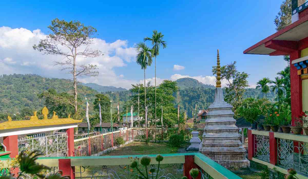temple in doors tourism
