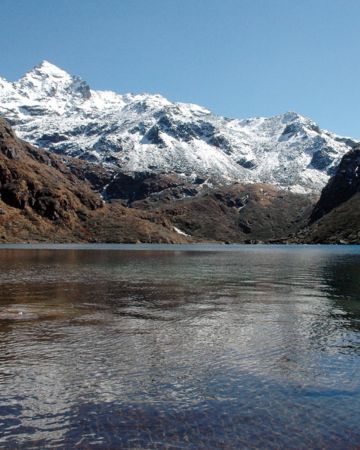 Gurudongmar Lake and mountain view on North Sikkim tour. north sikkim tour packages